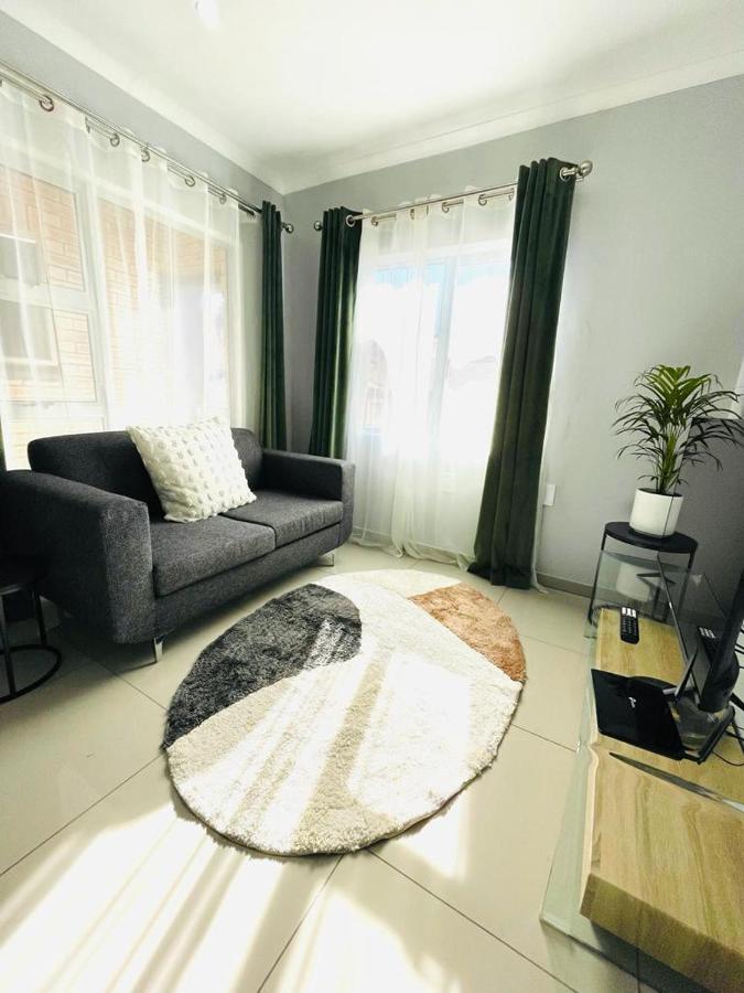 Trendy, Comfortable 1 Bedroom Apartments In Mthatha Eksteriør billede
