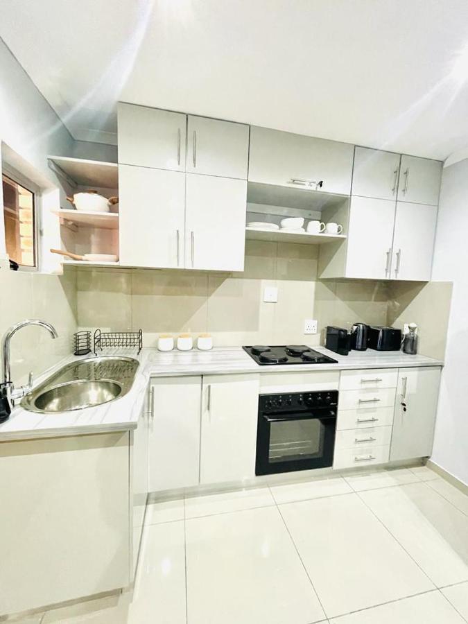 Trendy, Comfortable 1 Bedroom Apartments In Mthatha Eksteriør billede