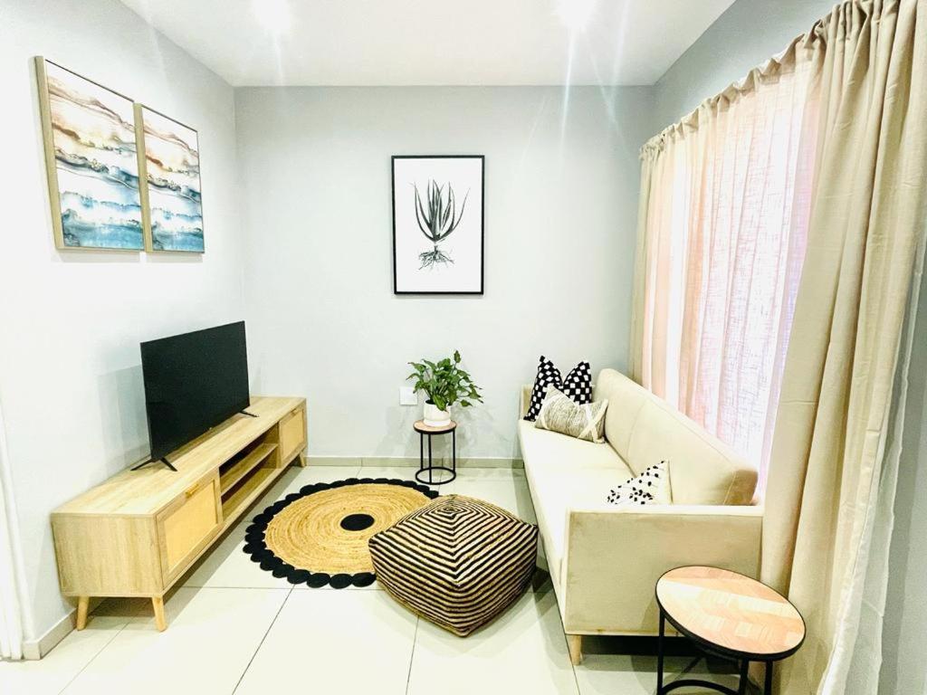 Trendy, Comfortable 1 Bedroom Apartments In Mthatha Eksteriør billede